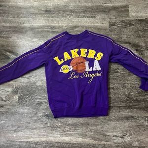 LA lakers sweatshirt